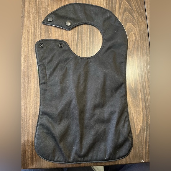 Elf themed bib - Picture 2 of 2